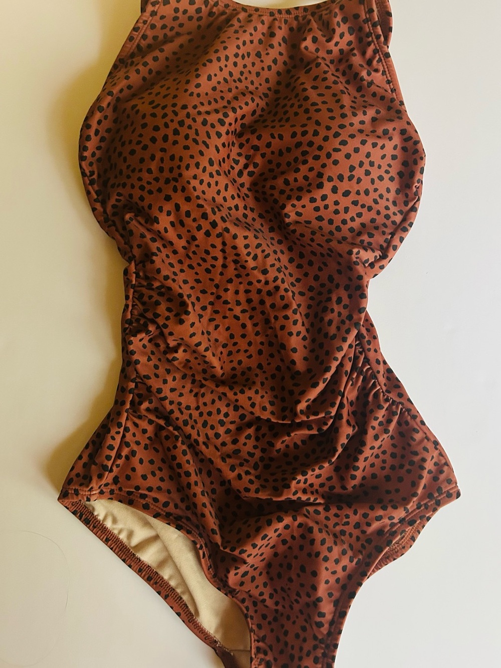 WOMEN’s Leopard print high neck one piece bathing suit (EUC)